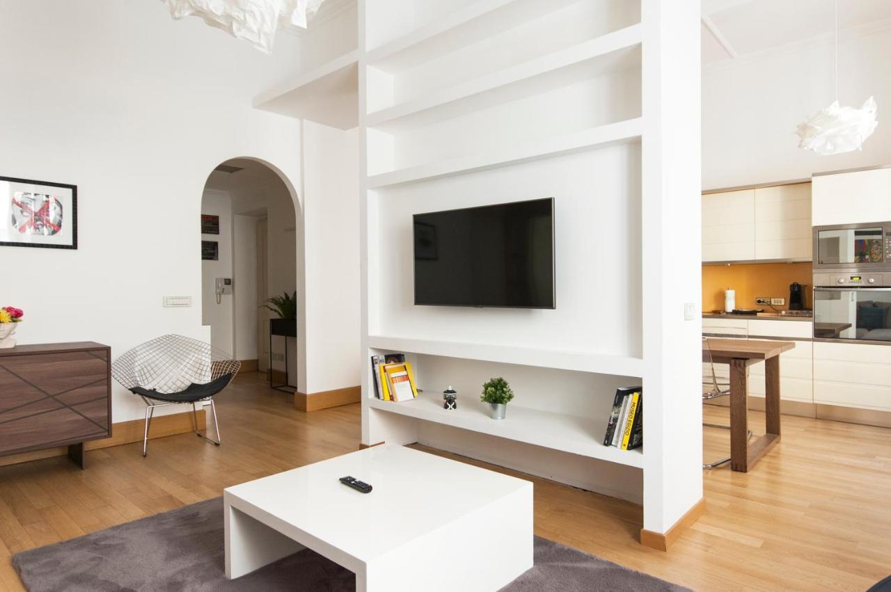Youhosty - Dei Piatti 3 Apartment Milano Exterior foto