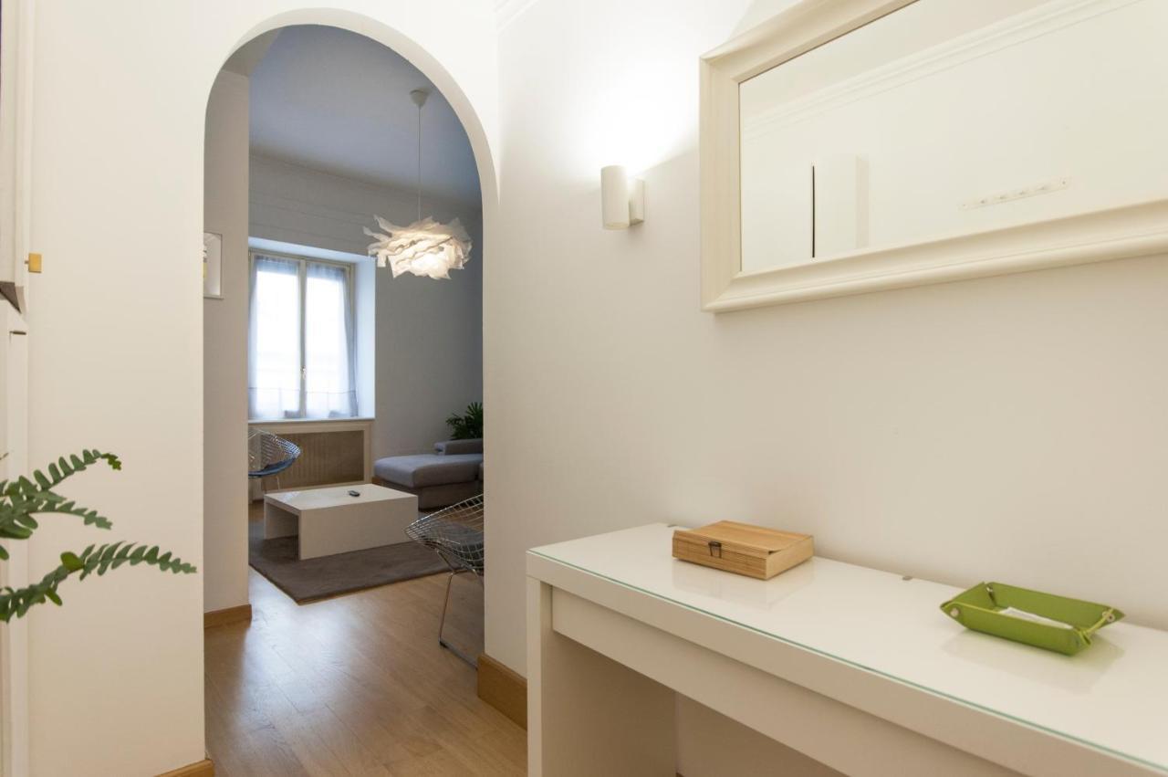 Youhosty - Dei Piatti 3 Apartment Milano Exterior foto